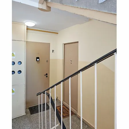 Pod Lipami Homely Apartment Poznań Zewnętrze zdjęcie